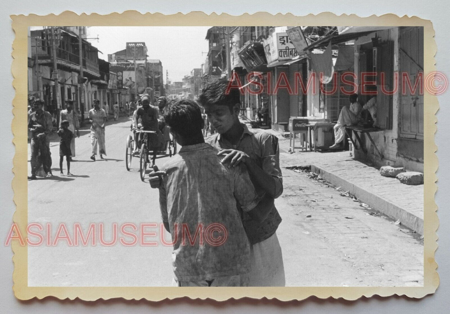 1940s Calcutta MAN KISSING GAY STREET SCENE PLAYING Vintage INDIA Photo #1104