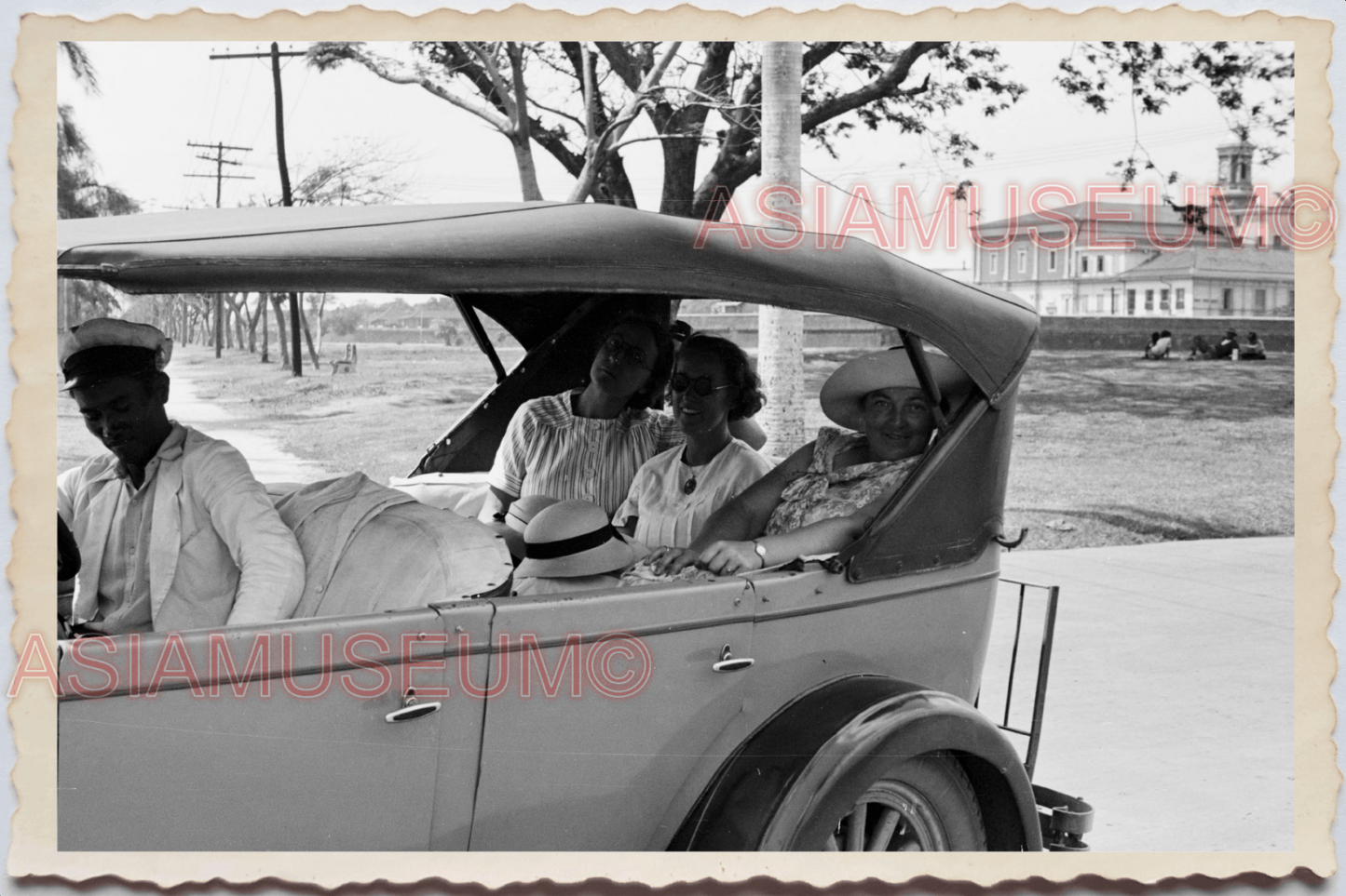 50s PHILIPPINES MANILA Westerner Spanish USA AMERICAN CAR  Vintage Photo 29069