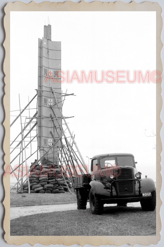 40s MACAU MACAO PORTUGUESE COLONY MONUMENT TRUCK TOWER Vintage Photo 澳门旧照片 26625