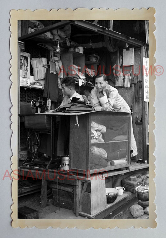 TAILOR MAN SHOP SIGN ADVERTISEMENT STORE B&W Vintage HONG KONG Photo 23263 香港旧照片