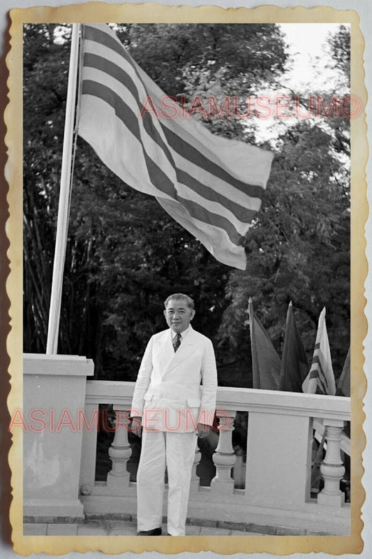 60s Vietnam War HANOI CITY HALL BUILDING WESTERN SUIT FLAG Vintage Photo 1121