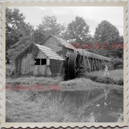 50s VIRGINIA CITY STOREY NEVADA RENO WATERWHEEL BARN POND VINTAGE USA Photo 9274