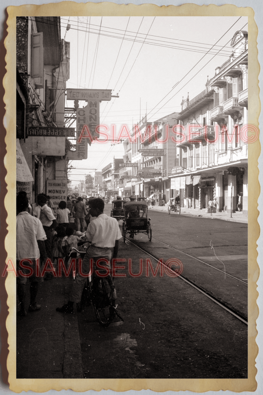 50s THAILAND BANGKOK STREET SCENE MONEY CHANGER PEDICAB SHOP Vintage Photo 28245