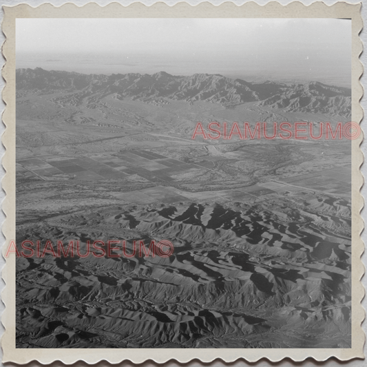 50s ARIZONA AERIAL VIEW MOUNTAIN HILL FARMLAND FIELD SKY VINTAGE USA Photo 10113