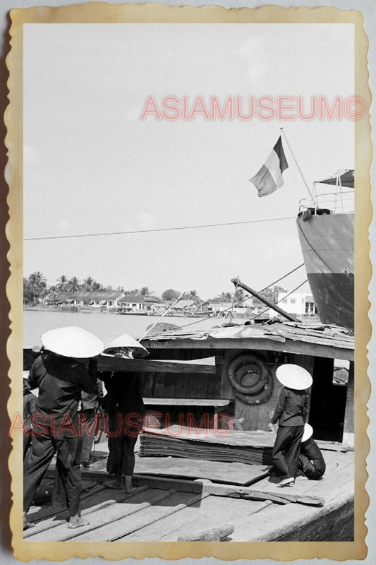 50s Vietnam SAIGON BOAT SHIP WOMEN FERRY FRANCE FLAG PIER WAR Vintage Photo 730