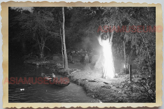 50s Vietnam SAIGON MEKONG RIVER SOLDIER BOAT CAMP FIRE ARMY  Vintage Photo 1646