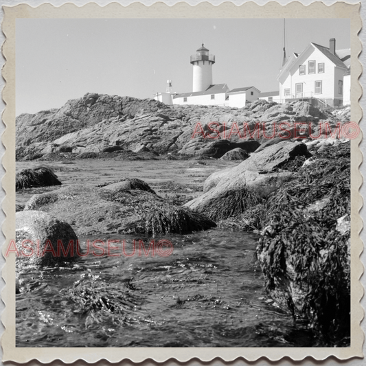 50s GLOUCESTER HARBOR ESSEX MASSACHUSETTS LIGHTHOUSE SKY VINTAGE USA Photo 11162