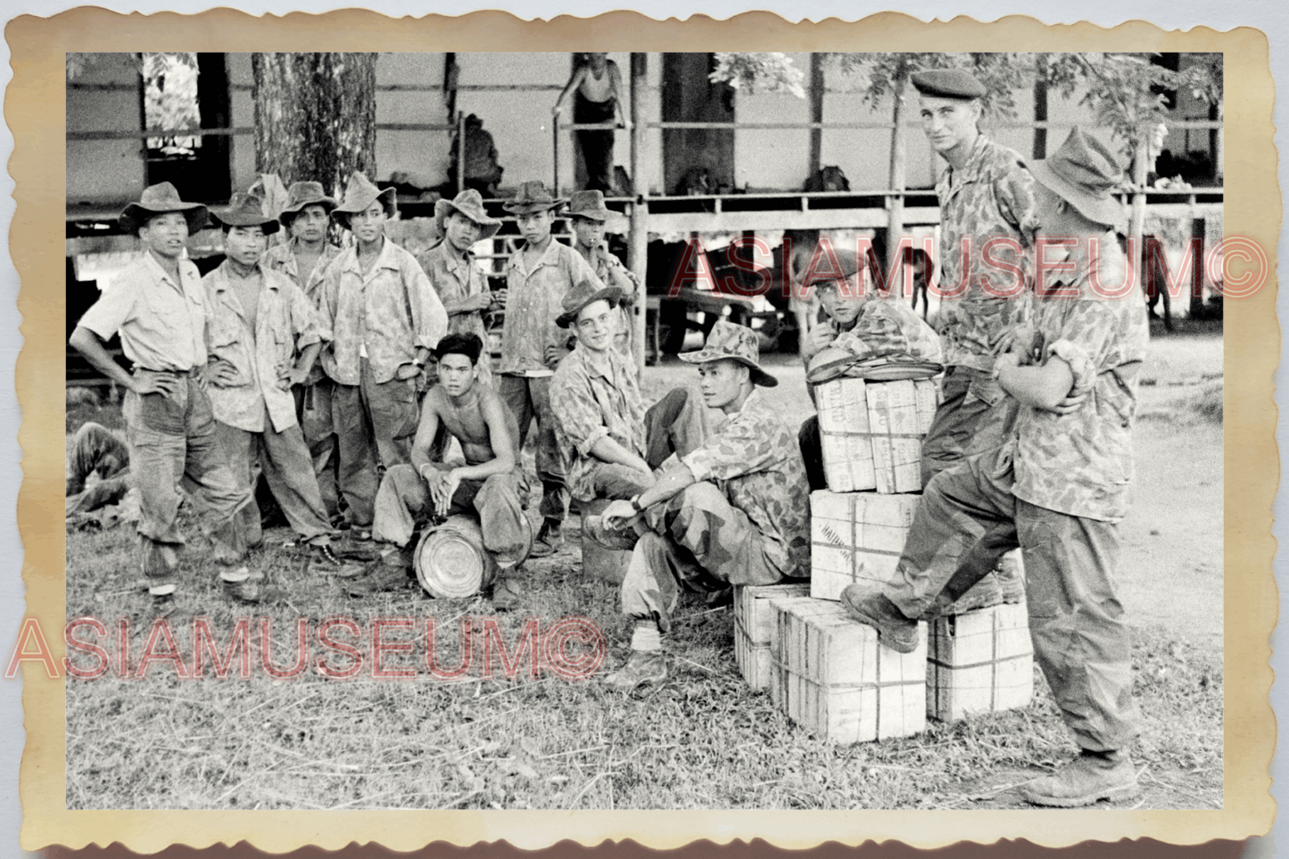 40s WW2 Vietnam FRANCE SOLDIER INDOCHINA WAR MILITARY CAMP Vintage Photo 23759